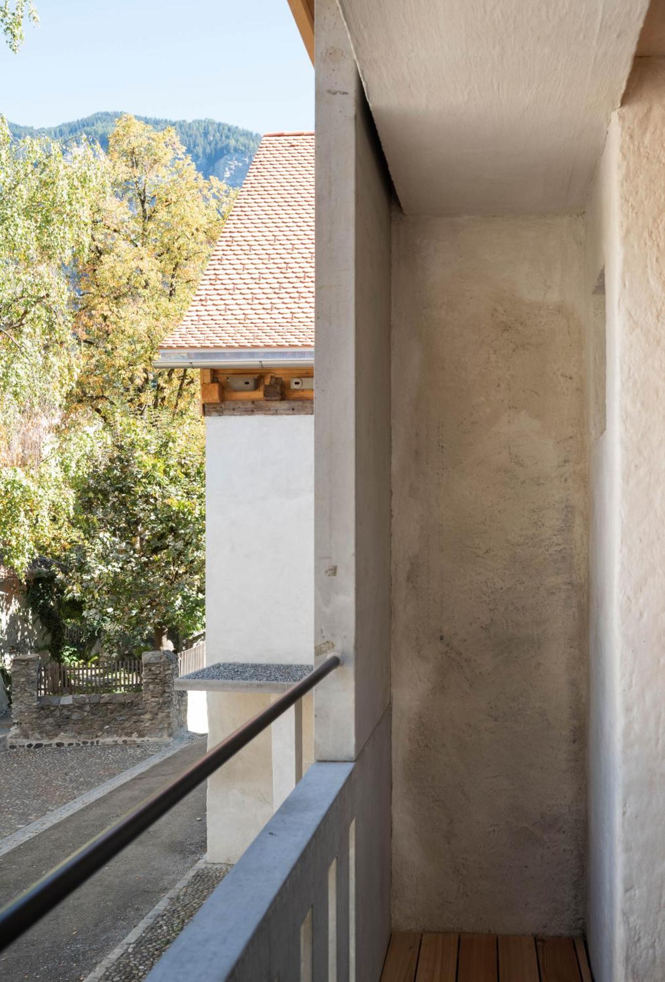 Готель Casa Caminada Furstenaubruck Екстер'єр фото